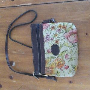 Vintage Argentina Genuine Leather Floral PK Purse